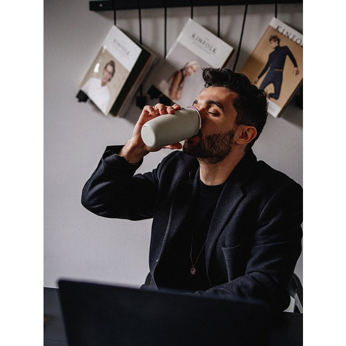 fb985493-62ee-459a-bc17-89d857a22534_700x700_fill