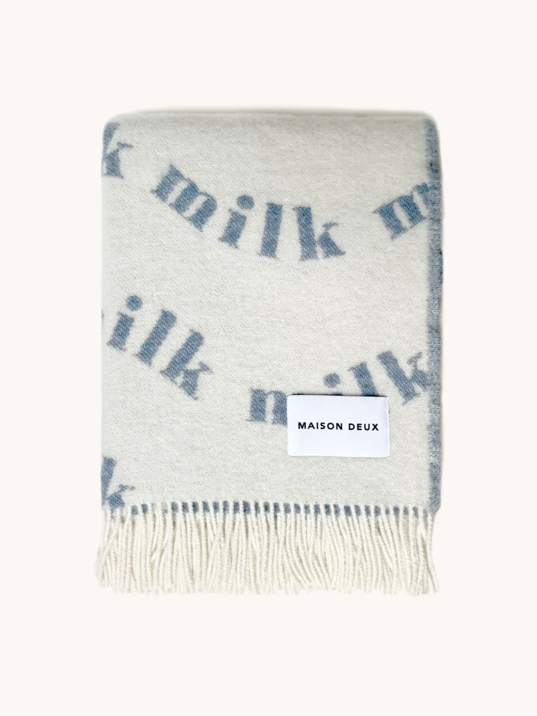 Maison Deux villapleed, Milk