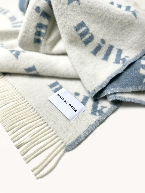 Maison Deux villapleed, Milk