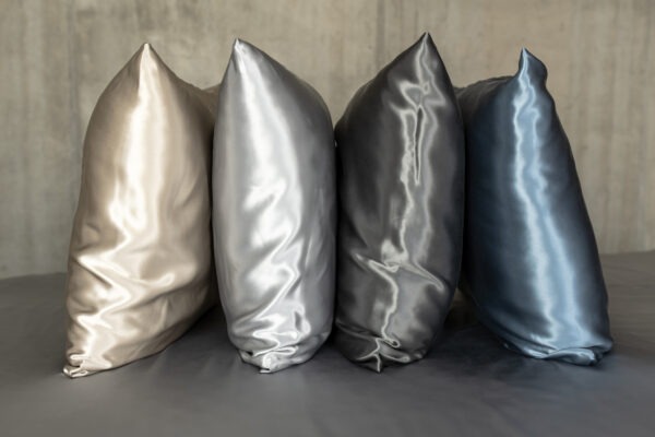 Mönna Mulberry siidist padjapüür | Erinevad toonid