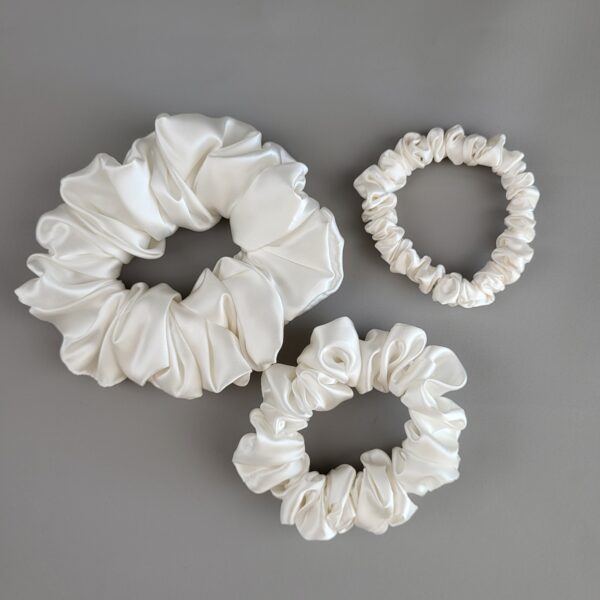 Mönna siidist patsikumm | Ivory